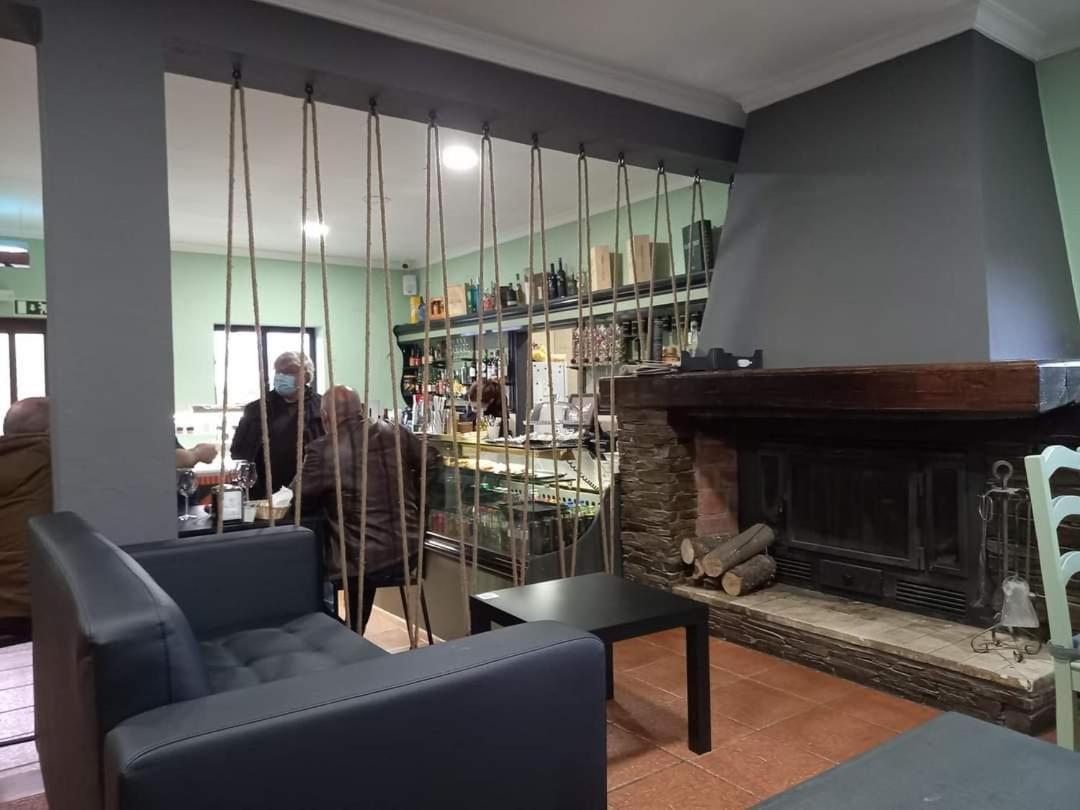 D'Aqui E D'Acola - Pardieiros Bagian luar foto